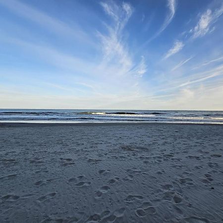 Direct Oceanfront- King Bedroom- Amazing Views/Pools/Hot Tubs/Beach Access/Golf Myrtle Beach Esterno foto