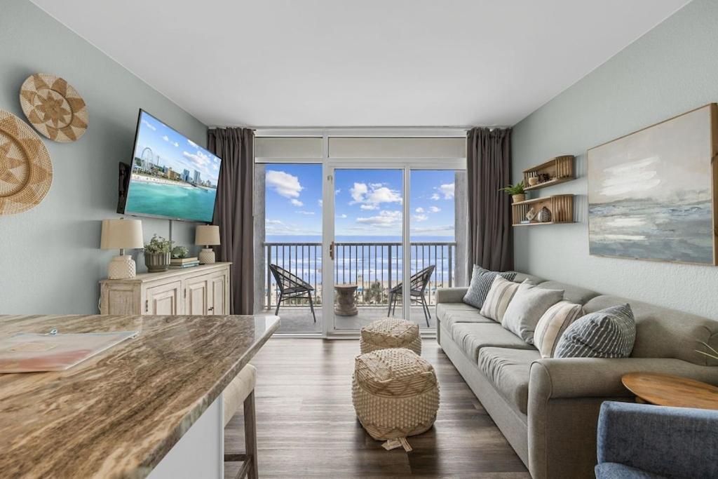 Direct Oceanfront- King Bedroom- Amazing Views/Pools/Hot Tubs/Beach Access/Golf Myrtle Beach Esterno foto