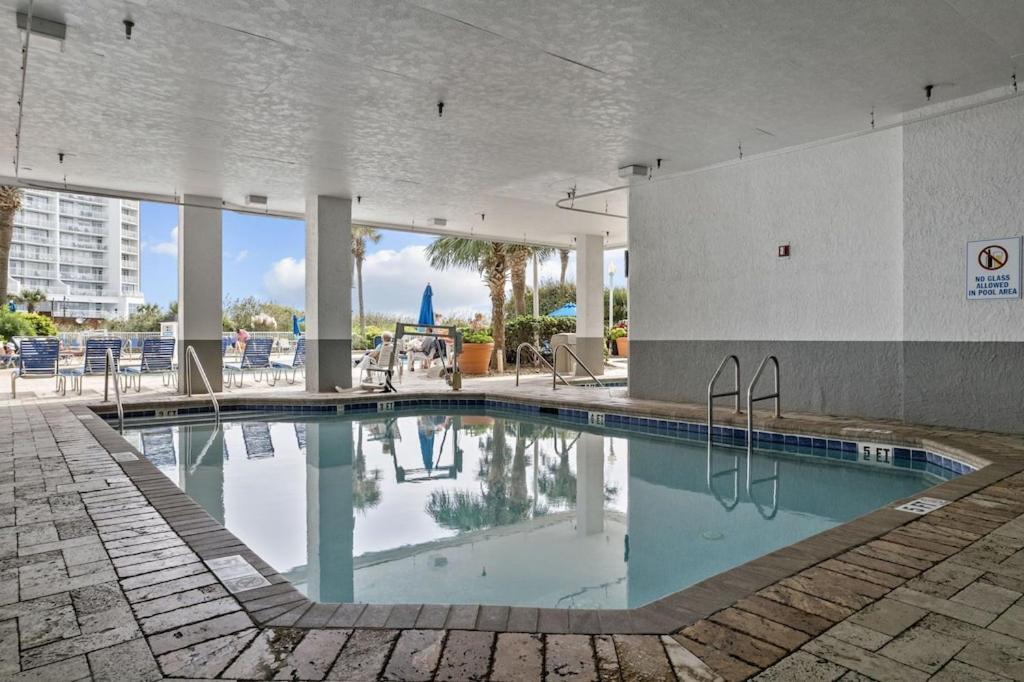 Direct Oceanfront- King Bedroom- Amazing Views/Pools/Hot Tubs/Beach Access/Golf Myrtle Beach Esterno foto